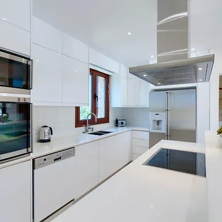 “imagine You And Your Family Renting This Cyprus”-poseidon * Kouklia
