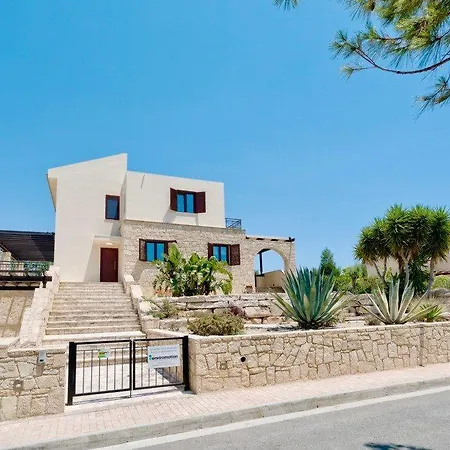 “imagine You And Your Family Renting This Cyprus”-poseidon Kouklia