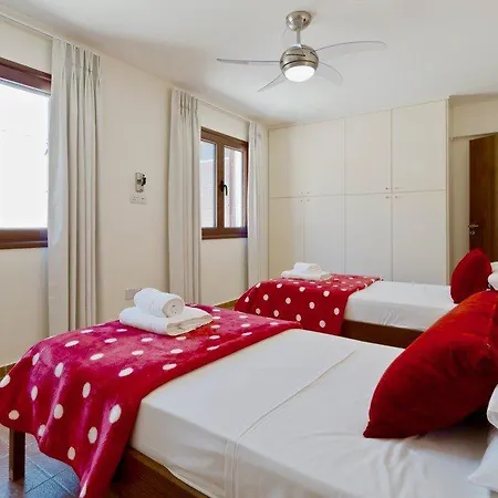 Vila “imagine You And Your Family Renting This Cyprus”-poseidon